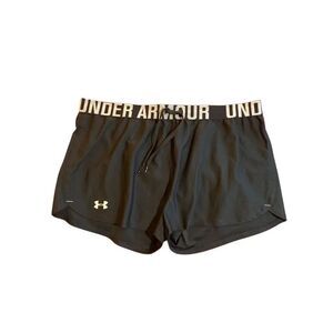 Under Armor Woman’s Black Athletic Shorts Size Large